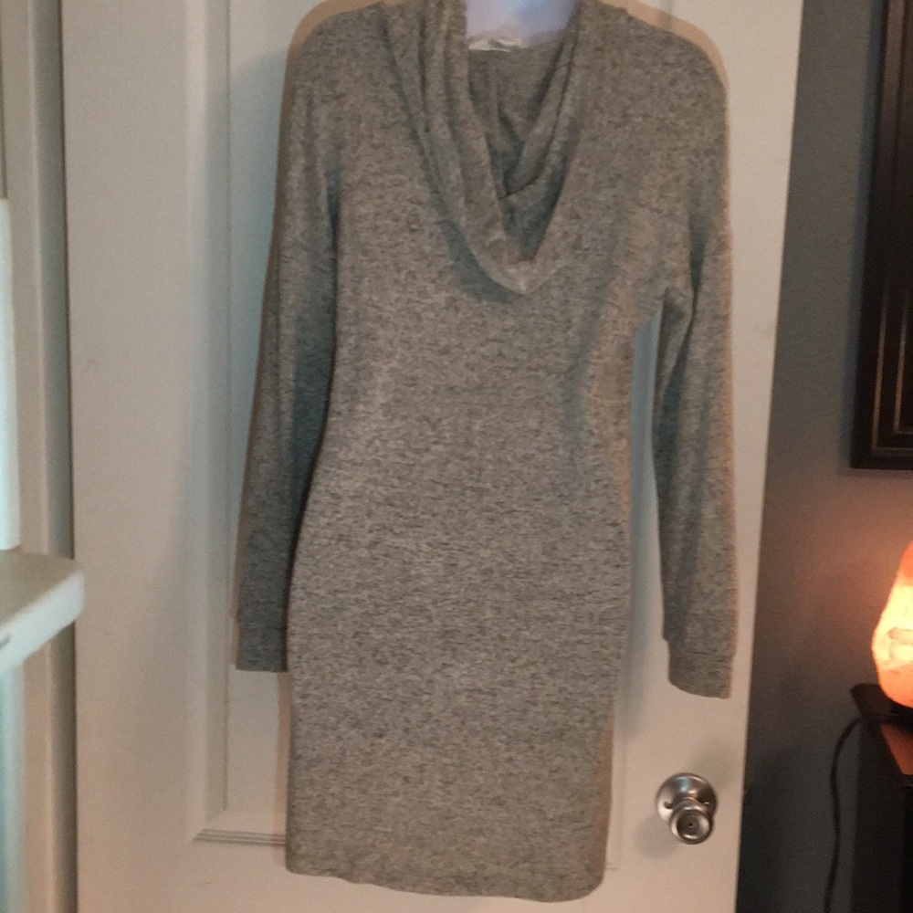 Super soft gray tunic hoodie - Picture 5 of 5